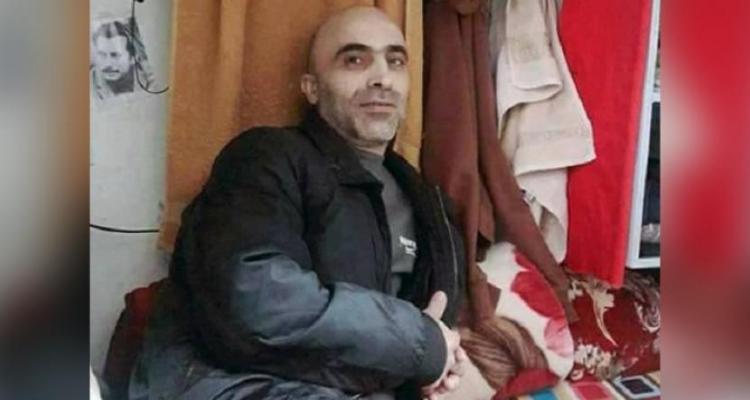 تدهور خطير يطرأ على صحة الأسير المُبعَد إلى مصر رياض العمور