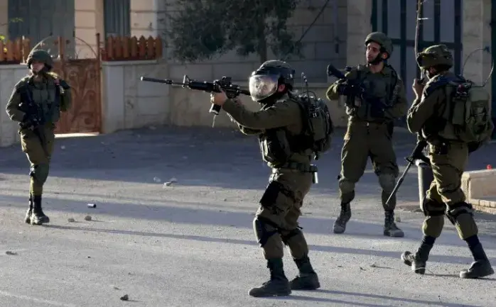 إصابة مواطن برصاص الاحتلال في بلدة الرام شمال القدس