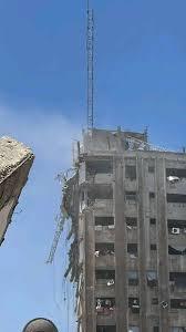 إصابات جراء استهداف الاحتلال لمبنى "الشوا والحصري" غرب غزة