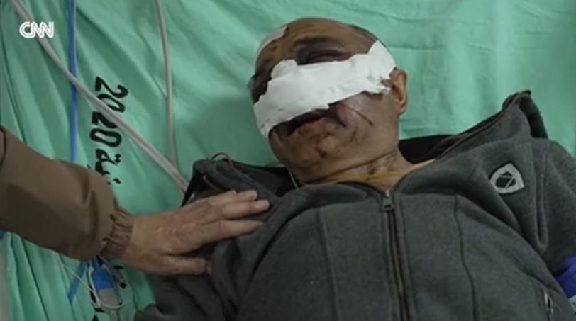 قوة إسرائيلية تهاجم طاقم شبكة CNN الأمريكية في الضفة وأحدهم يطرح مصور الشبكة أرضاً