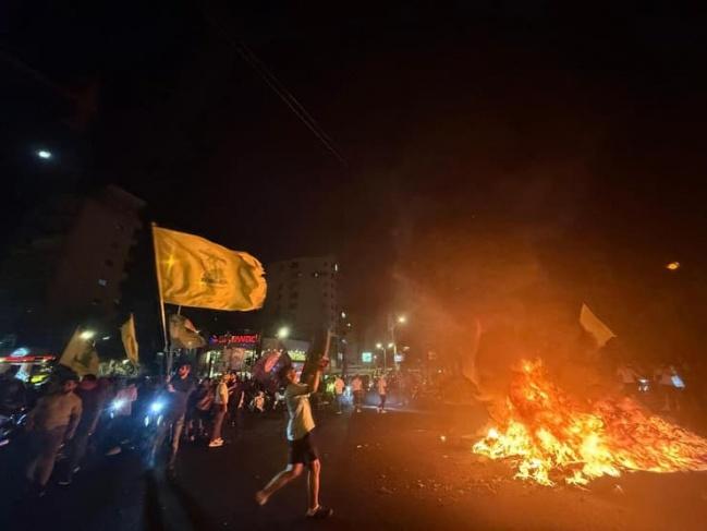 "انتهت المهلة.. لكن التركيز تحول": إسرائيل تؤجل الضربة الكبرى لحزب الله بسبب إيران