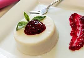 طريقة تحضير"باناكوتا" مع صلصة "الرازبيري"