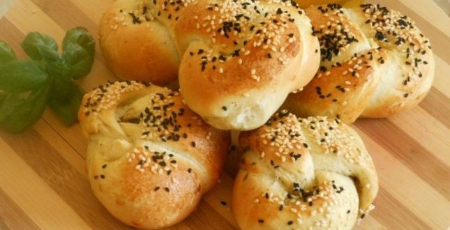 بالفيديو: طريقة عمل "معجنات الفتوت النابلسي"