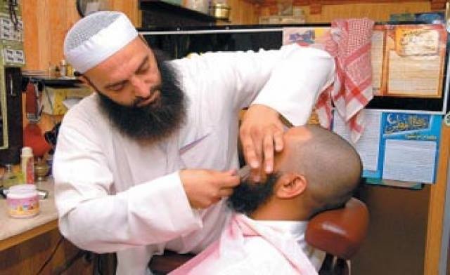 هل تعرف: ما حكم حلق اللحية في حق العسكري