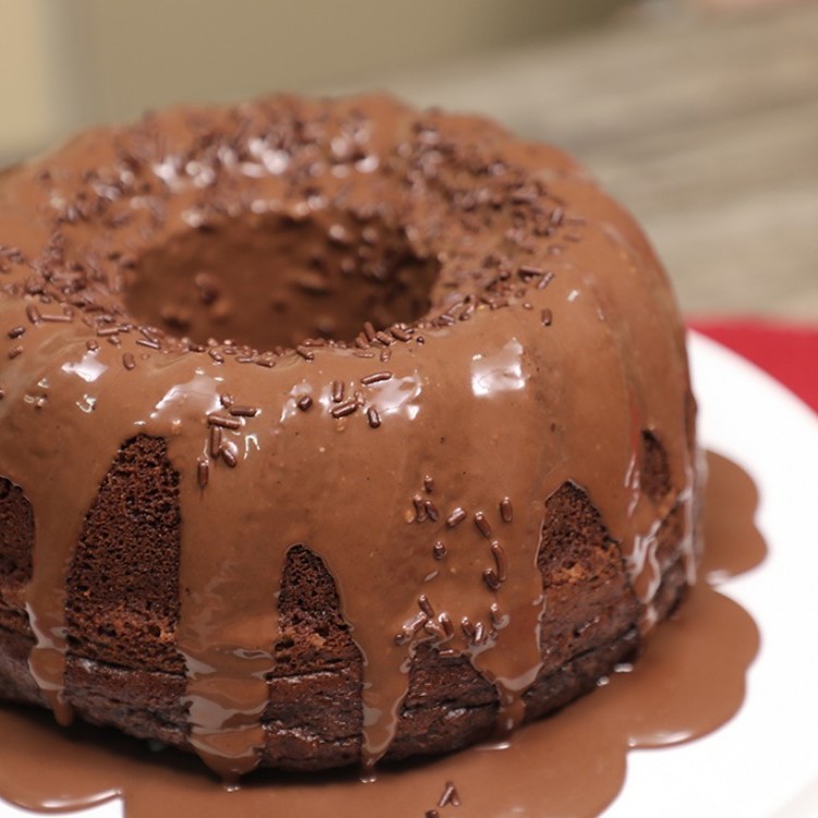 بالفيديو: كيكة "الشوكولاتة" بالتغليفة