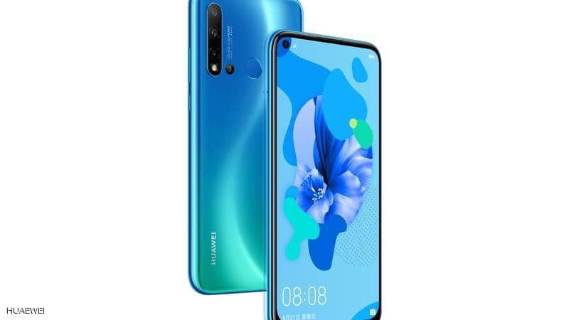 هواوي "تنسف" التوقعات بـ3 هواتف جديدة