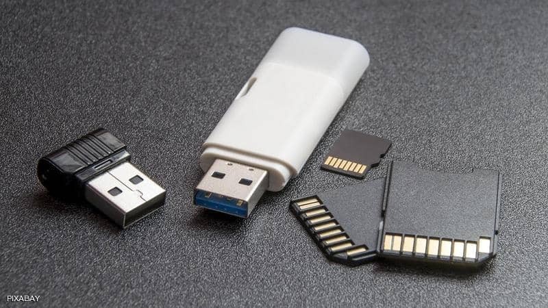 بعد 23 عاما مخترع "الفلاش ميموري" يعتذر للعالم