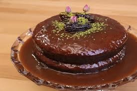 بالفيديو: طريقة تحضير "كيكة التمر" بالتوفي