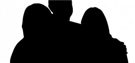 بالفيديو : هل تعلم ما حكم الجمع بين "الزوجتين" في فراش واحد ؟