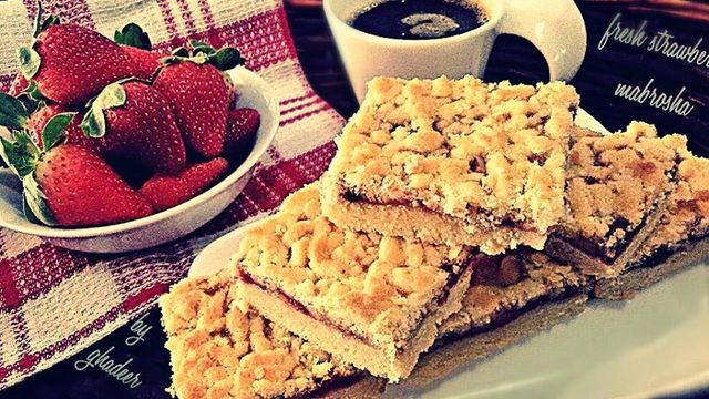 بالفيديو: طريقة تحضير "مبروشة" مربى التوت