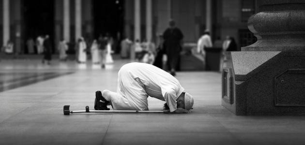 بالفيديو: كيف نحقق "الخشوع" في الصلاة؟