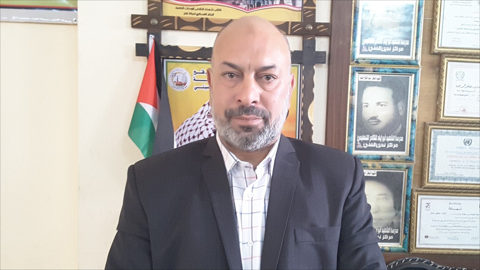 النائب جمعة يدعو لتشكيل "لجنة حكماء" للإشراف على معالجة المشكلات الفلسطينية