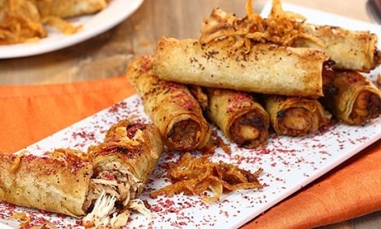 بالفيديو: طريقة عمل "مسخن الدجاج"