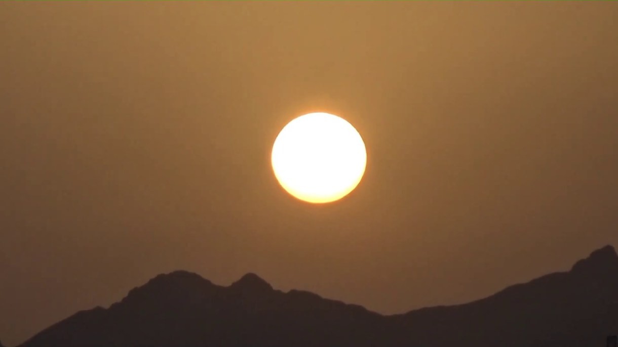 شاهد: شروق شمس ليلة 21 رمضان وهل كانت ليلة القدر