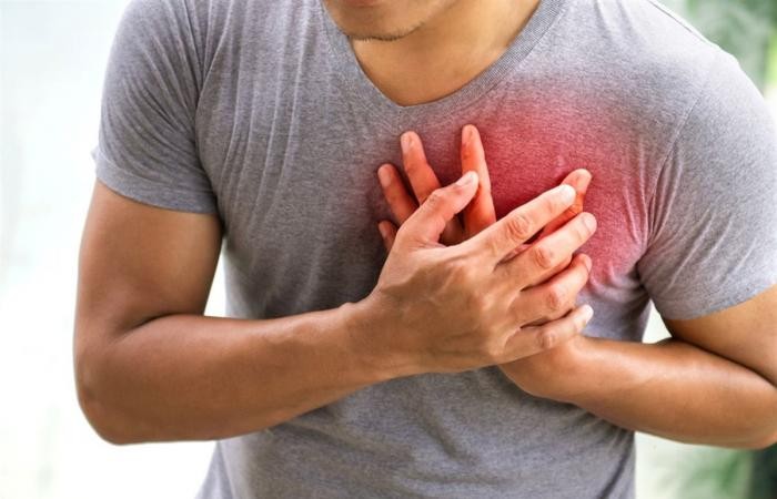 بالفيديو: تحذير..أعراض تنذر بأن "قلبك" في خطر