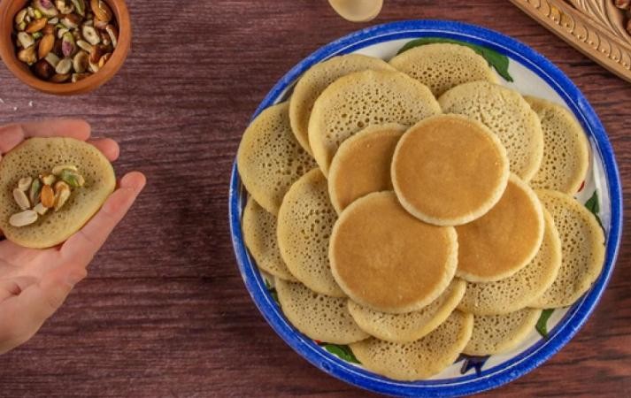 بالفيديو: طريقة تحضير عجينة قطايف