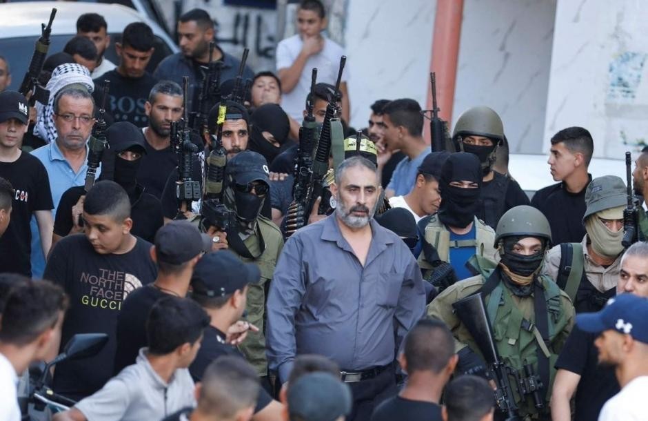 شقيق أبو الرعد خازم لـ"خبر": ننتظر نتائج التحاليل الطبية للاطمئنان على وضعه الصحي