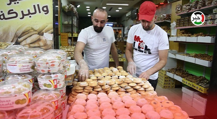 بالفيديو: رام الله.. وكالة "خبر" ترصد أجواء عيد الفطر واستعدادات المواطنين لاستقباله