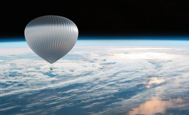 شركة سياحة تعرض تناول وجبة فى الفضاء مقابل 130 ألف دولار في رحلة 6 ساعات