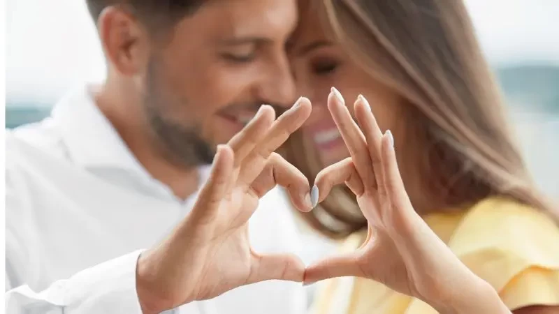 مواليد هذه الأبراج يعشقون الرومانسية جداً