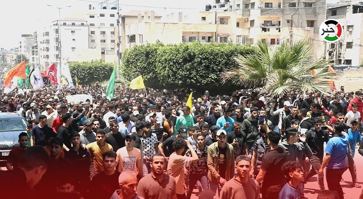 بالفيديو: جماهير غفيرة تُشيع جثمان القيادي البارز في سرايا القدس إياد الحسني