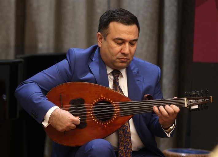 قطر تفتتح "مركز كتارا" لآلة العود بحضور دبلوماسي وفني