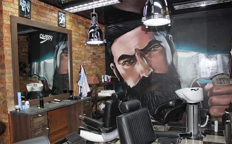 تقرير: "غزة".. صالونات الحلاقة والتجميل تشهد ازدحاماً كبيراً عن باقي أيام السنة