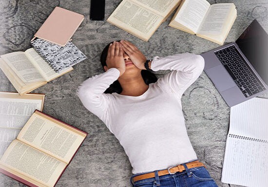 أسباب شعور طالب الثانوية العامة بالتوتر قبل الامتحانات وطرق علاج المشكلة