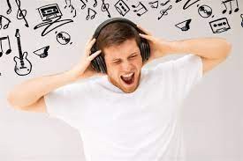 الحكم على شاب إسبانى بالسجن سنة بتهمة إرهاب جيرانه بـ"الموسيقى الصاخبة"