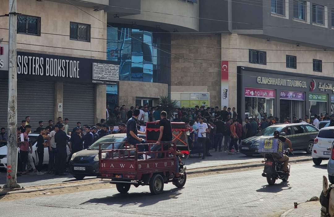 تقرير: شباب غزّة يهربون من واقع مأساوي لواقع مجهول في أوروبا المنهكة!!