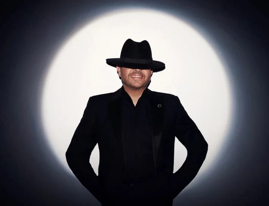 إحالة هاني شاكر إلى المحكمة الاقتصادية لأسباب رياضية