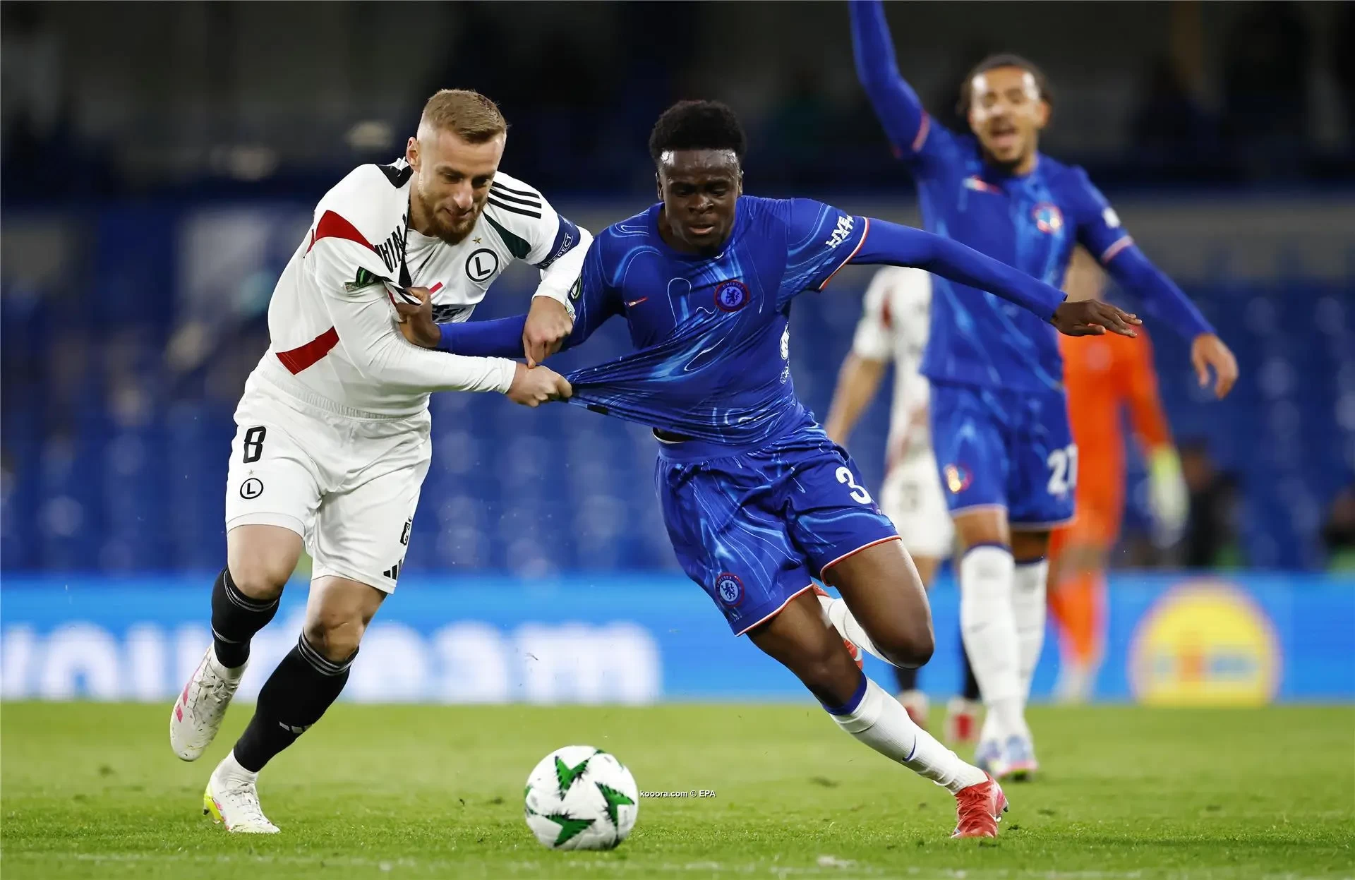 بالصور: تشيلسي يتقدم أوروبيا رغم السقوط المفاجئ