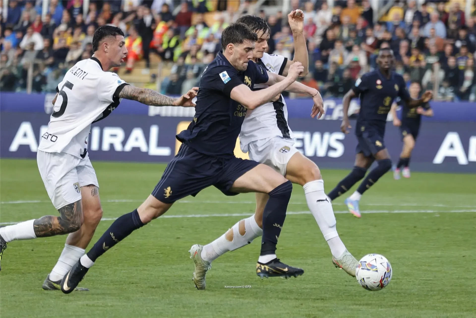 بالصور: يوفنتوس ينحني أمام بارما ويعقد آماله الأوروبية