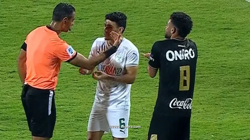 بالصور: الزمالك يبتعد عن لقب الدوري بالتعثر أمام المصري