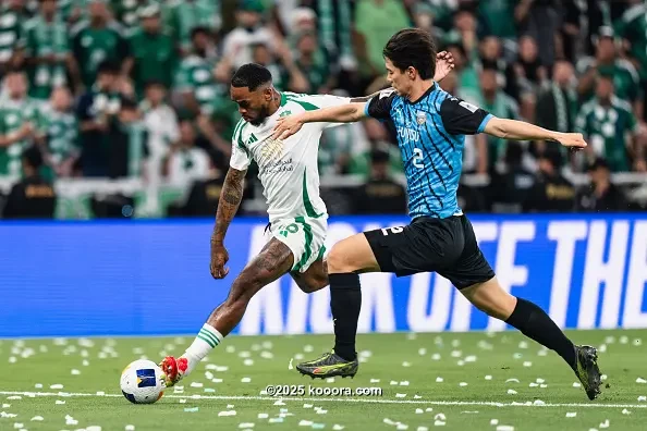 بالصور : أهلي جدة يصنع التاريخ ويتوج بطلًا لنخبة آسيا