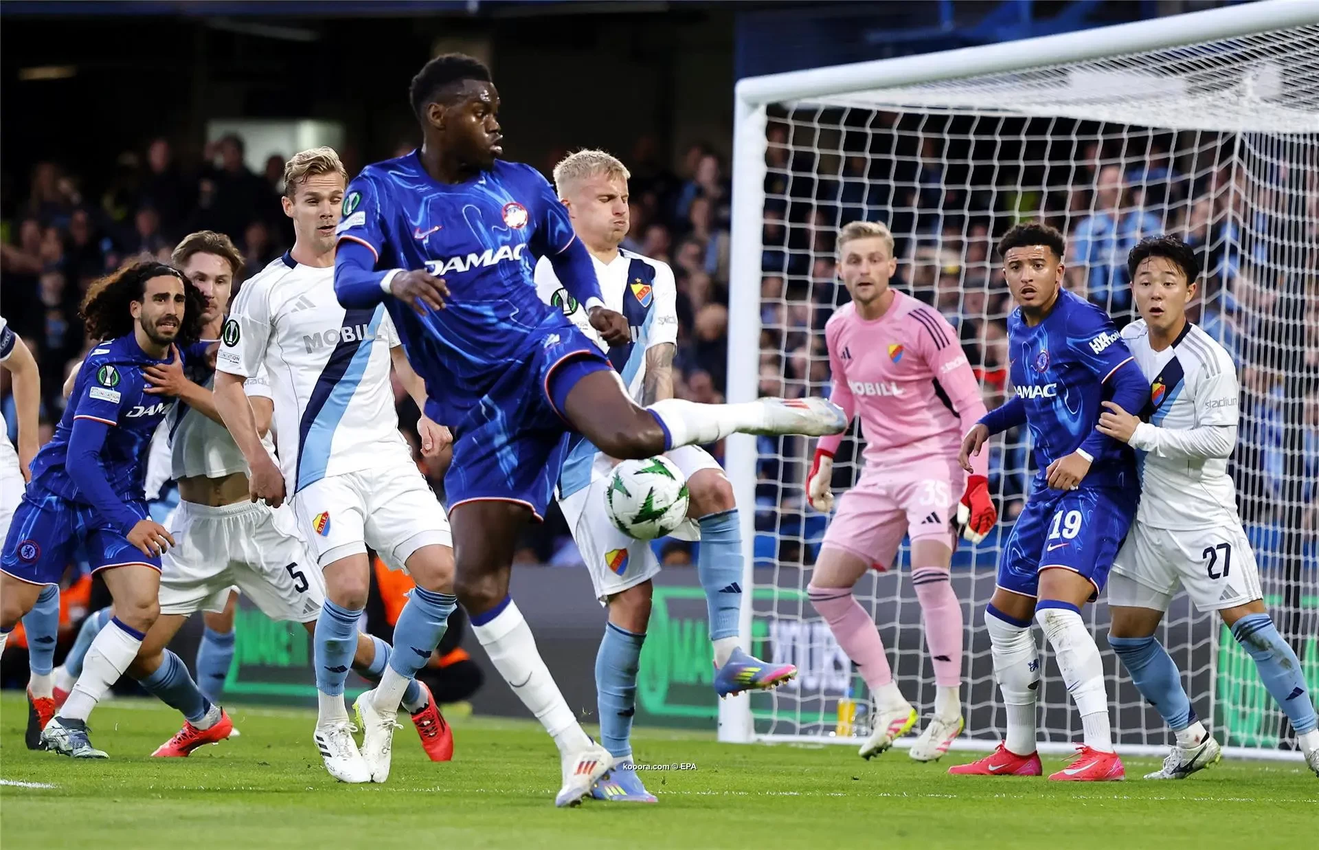 بالصور : تشيلسي يؤكد تواجده في نهائي دوري المؤتمر بفوز خجول على ديورجاردن