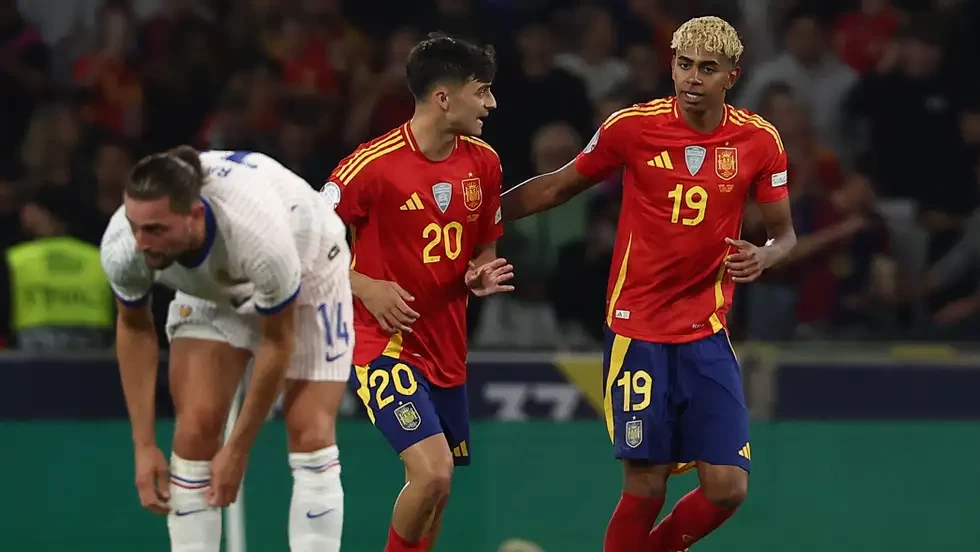 إسبانيا تُذل فرنسا في ملحمة تاريخية.. وتقتحم نهائي دوري الأمم