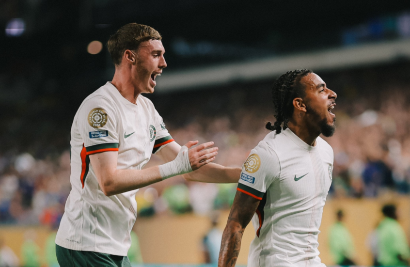 تشيلسي يتجاوز بالميراس ليضرب موعدا مع فلومينسي في نصف النهائي..