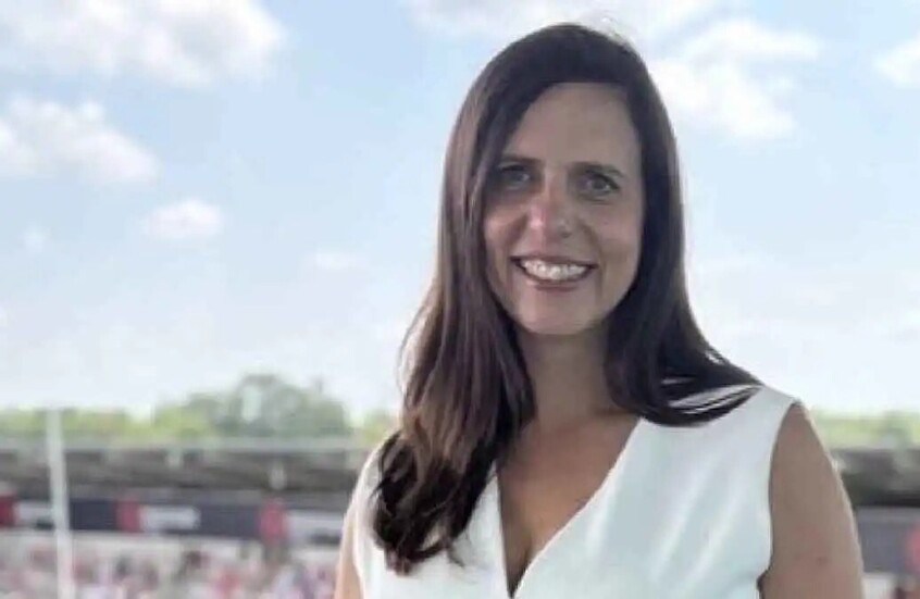 "فضيحة مدوية".. استقالة مديرة فريق إنجليزي بسبب مطالبتها بتقديم "رشوة جنسية"