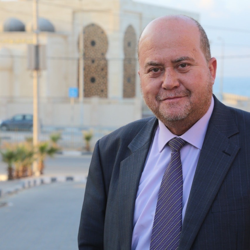 ترجل أسطورة العمل التربوي د. يوسف أبو دية