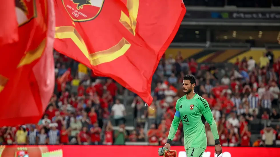 محمد الشناوي يتصدر التشكيل المتوقع للأهلي أمام بيراميدز