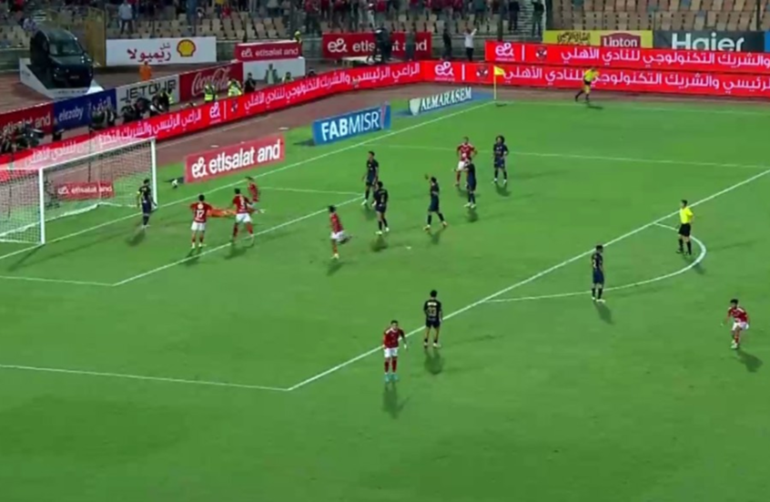 الأهلي يحسم "ديربي القاهرة" بفوز مثير على الزمالك