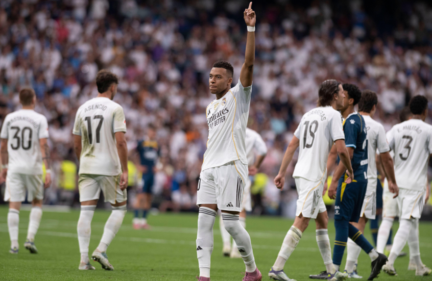 ريال مدريد يعبر إسبانيول ويواصل انطلاقته القوية في "الليغا"