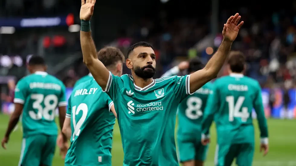 بركلة جزاء قاتلة.. صلاح يقود ليفربول للهروب من فخ بيرنلي