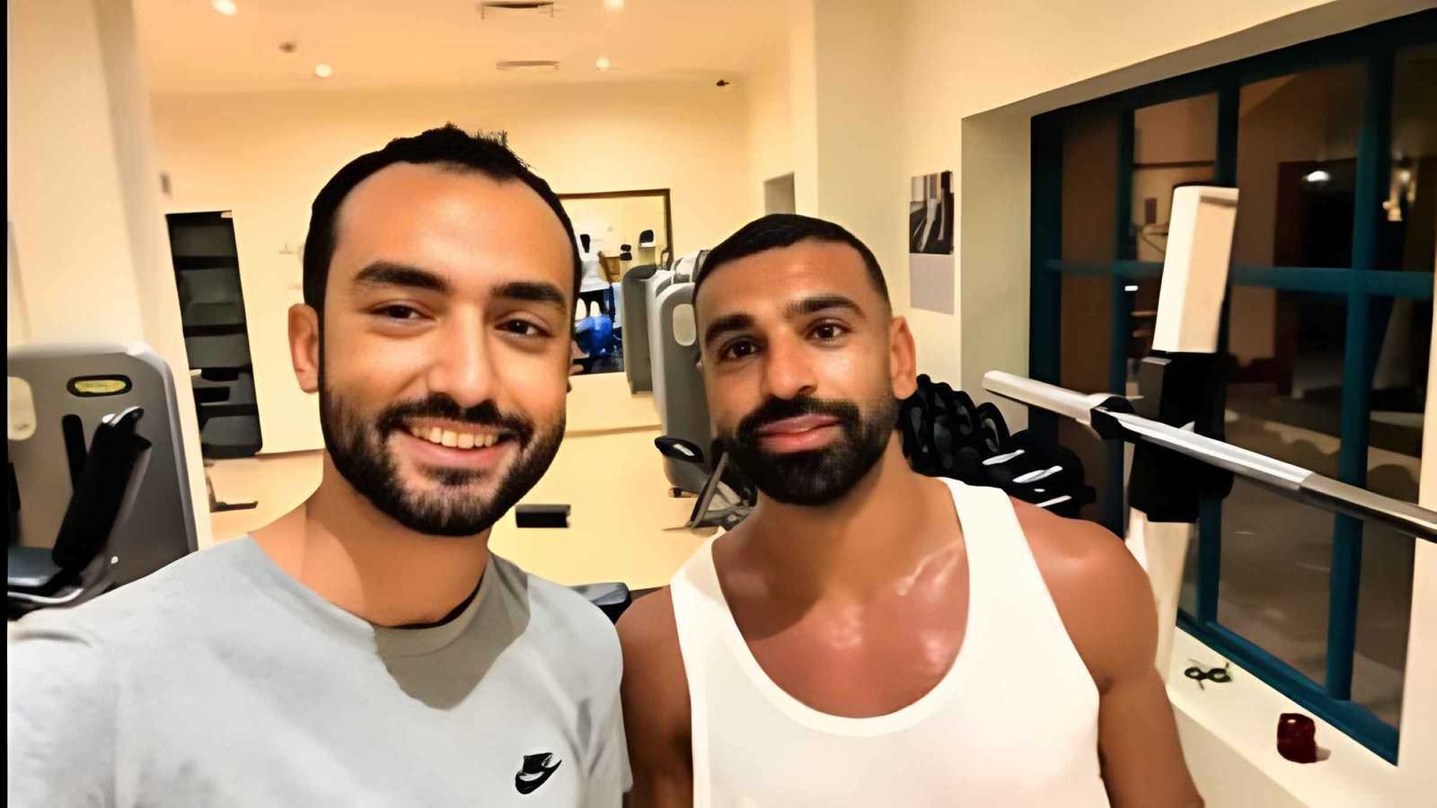 موقف طريف من محمد صلاح تجاه مشجع (فيديو)