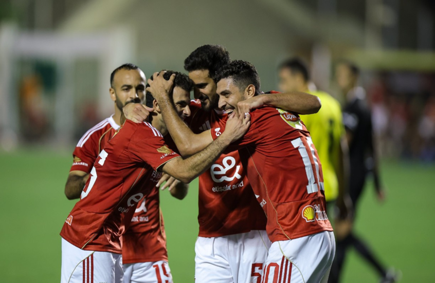 الأهلي يواصل سلسلة انتصاراته ويتساوى مع الزمالك في قمة الدوري المصري