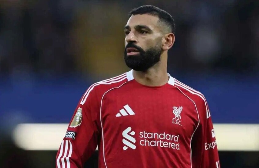 "كف عن تقليد ميسي!".. نجم إنجلترا السابق يشن هجوما حادا على محمد صلاح