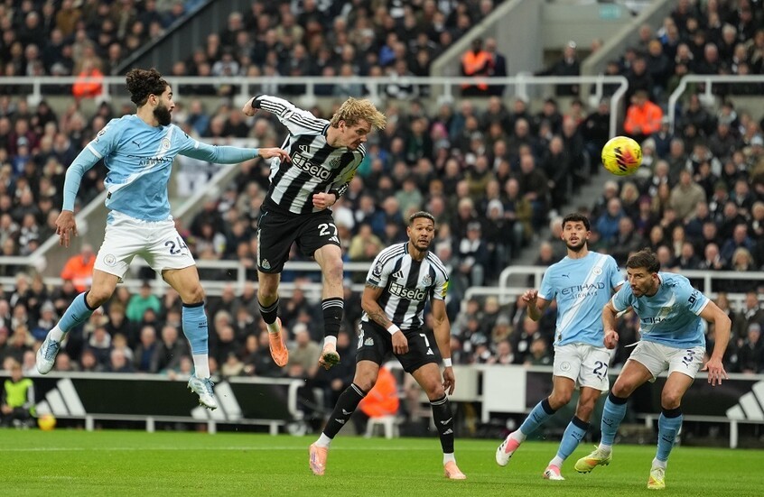 نيوكاسل يهزم مانشستر ستي بهدفين لهدف