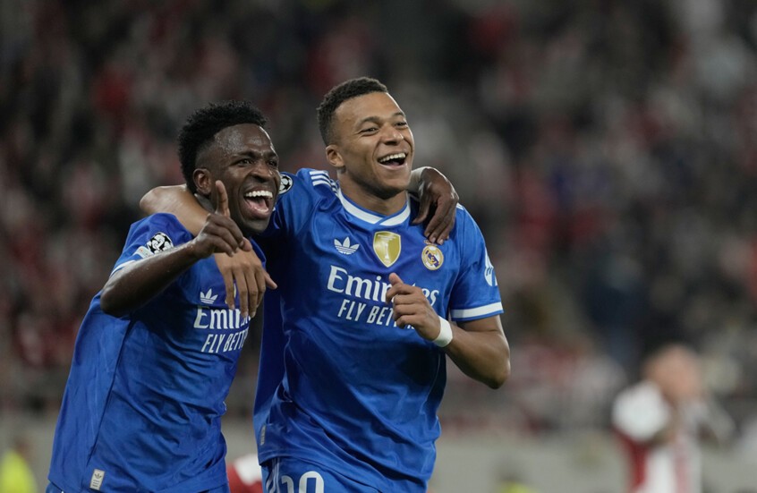 "سوبر هاتريك" مبابي يقود ريال مدريد لفوز مثير على أولمبياكوس بدوري أبطال أوروبا