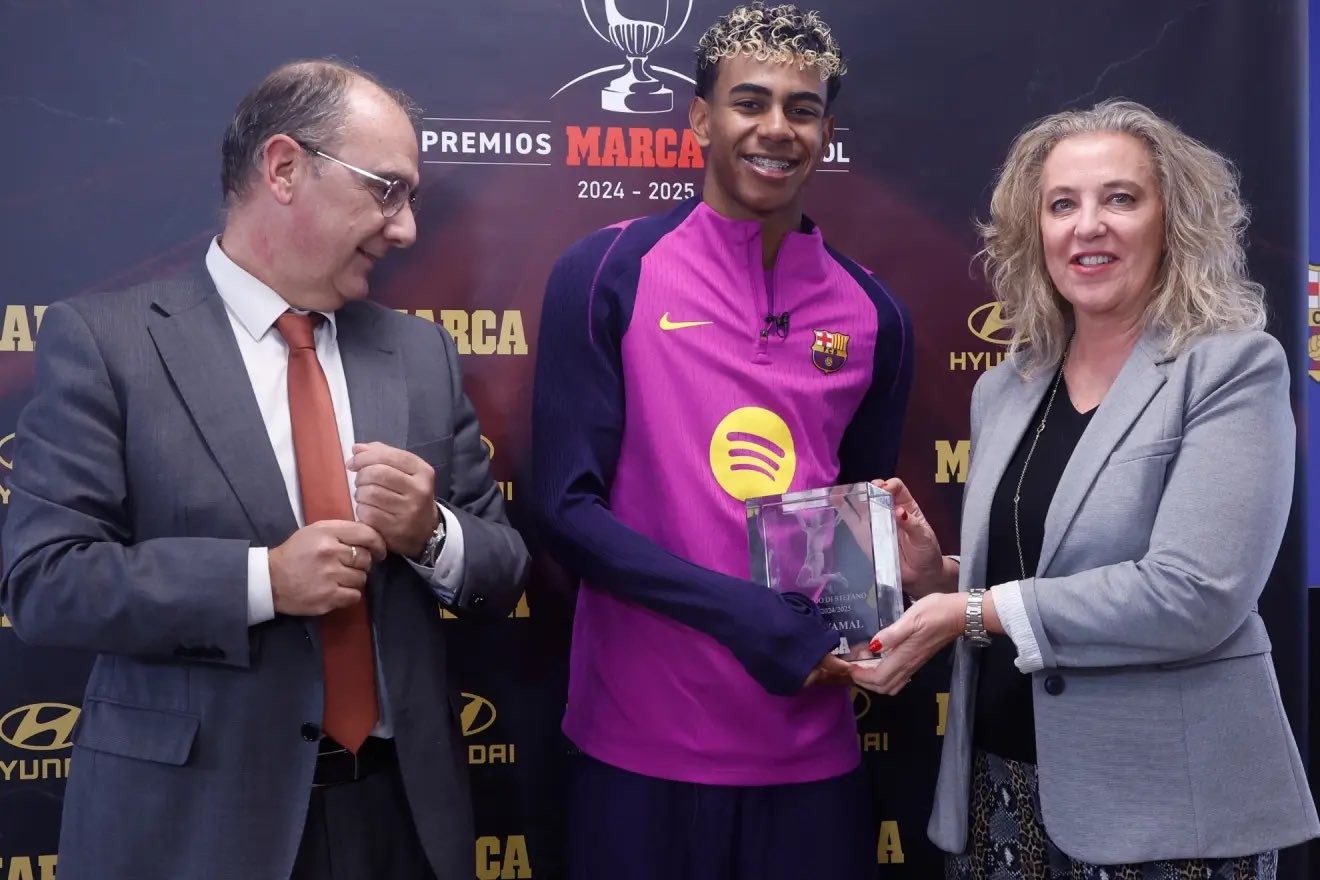 متفوفا على مبابي وفينيسيوس.. لامين جمال يحصل على جائزة جديدة